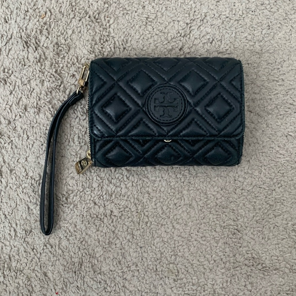 Tory Burch Marion Quilted Wallet Wristlet